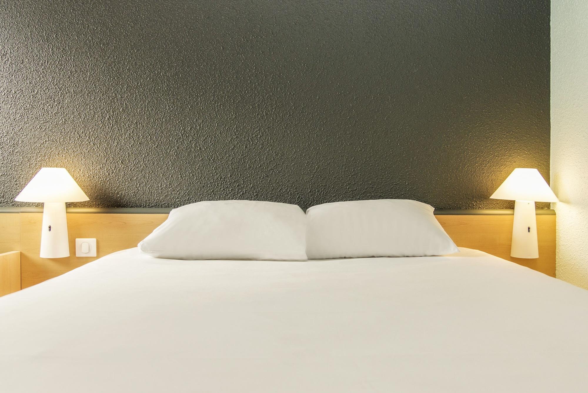 Ibis Carcassonne Centre - La Cite Hotel Luaran gambar