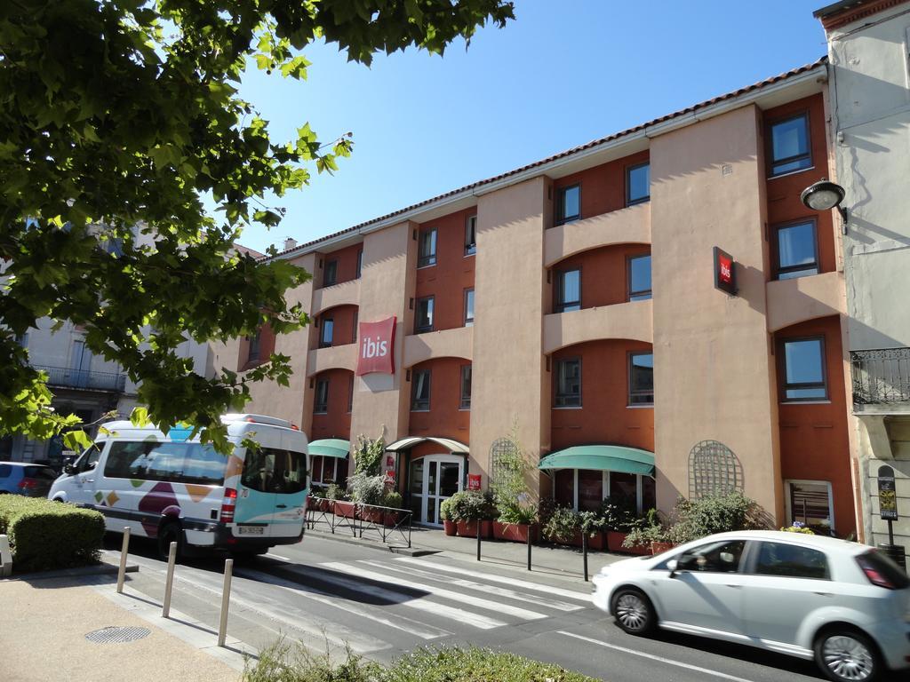 Ibis Carcassonne Centre - La Cite Hotel Luaran gambar