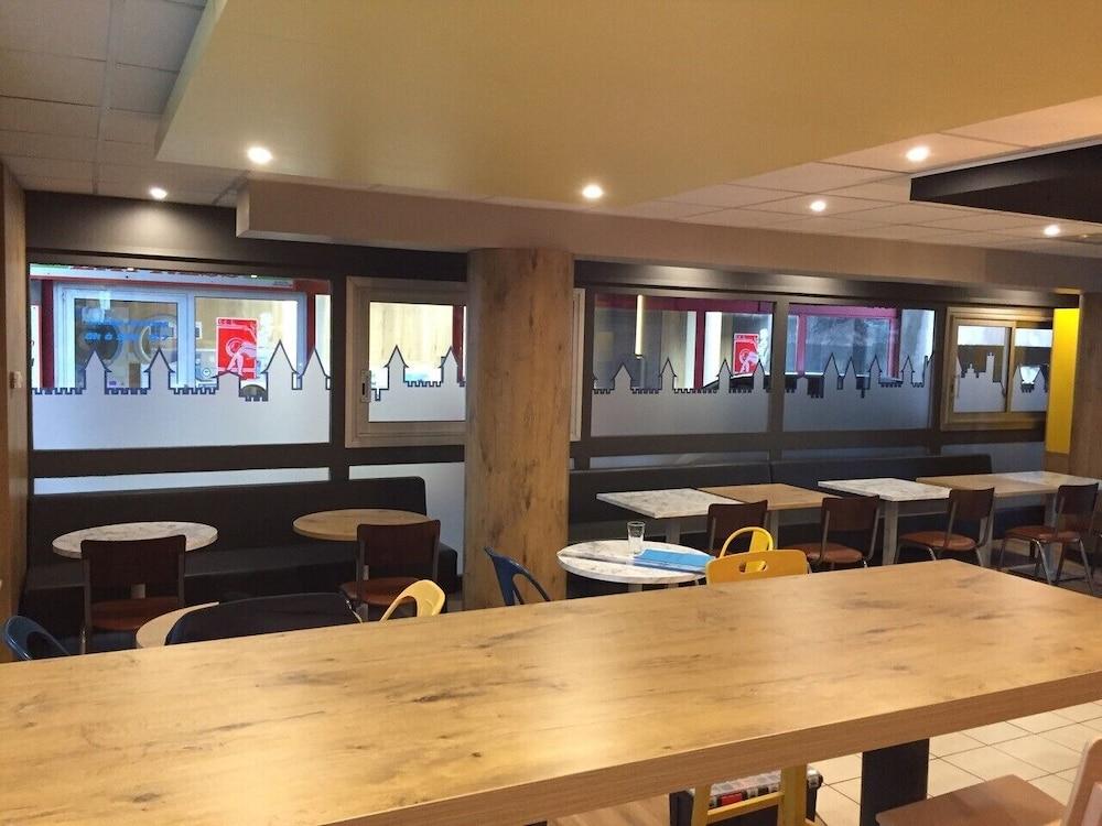 Ibis Carcassonne Centre - La Cite Hotel Luaran gambar