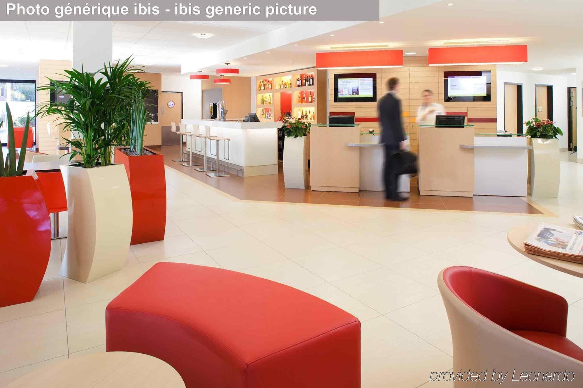 Ibis Carcassonne Centre - La Cite Hotel Luaran gambar
