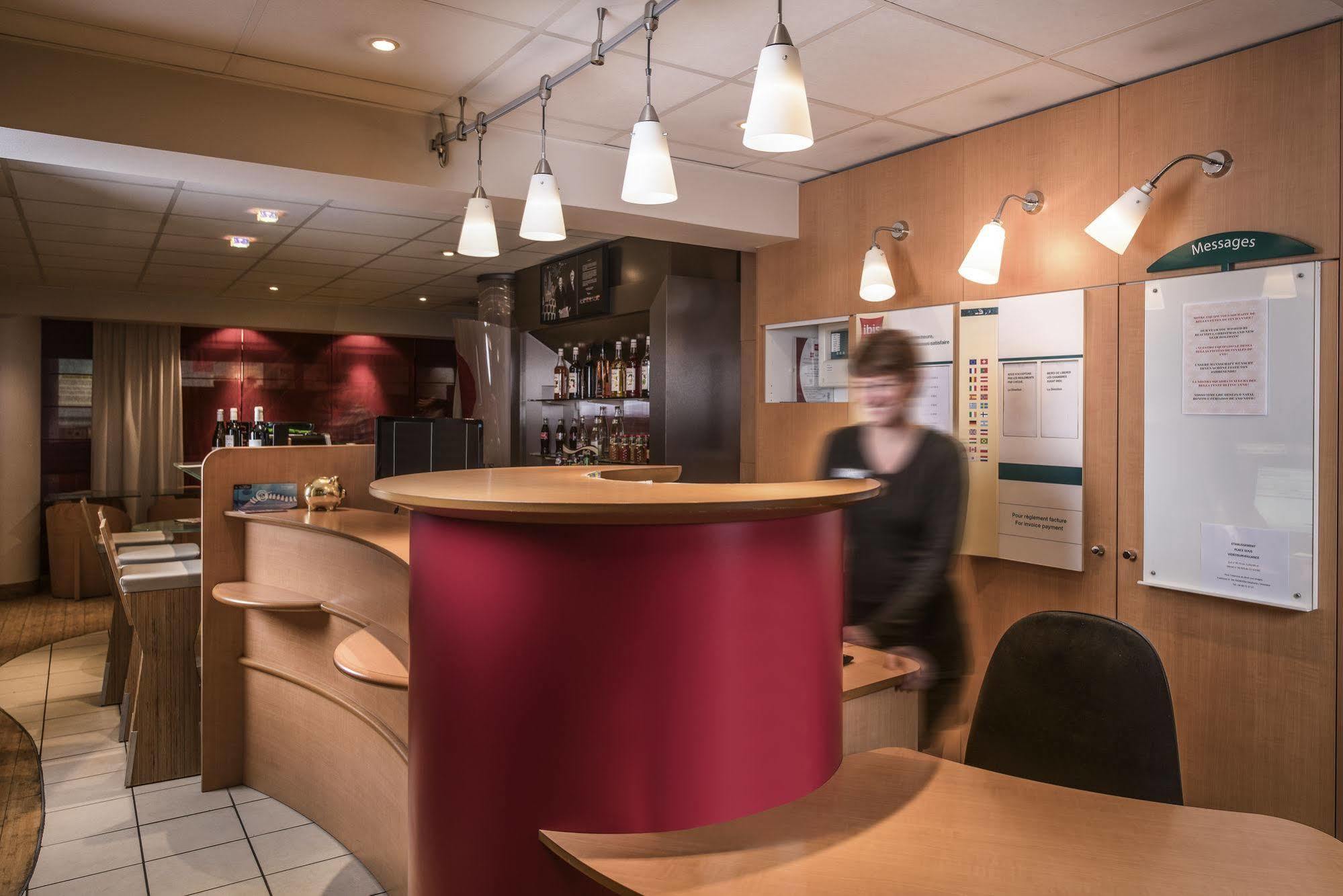 Ibis Carcassonne Centre - La Cite Hotel Luaran gambar
